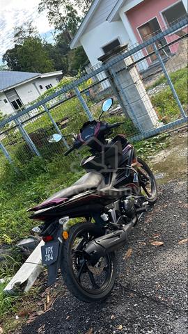 Yamaha lc v8 se ( red titan ) 2025 - photo 3 of 4
