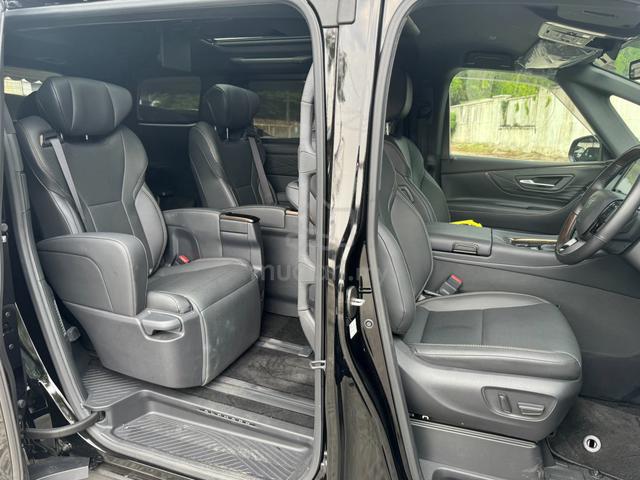 2025 Toyota ALPHARD 2.5 Z MOONROOF/HUD/7K KM ONLY - 4