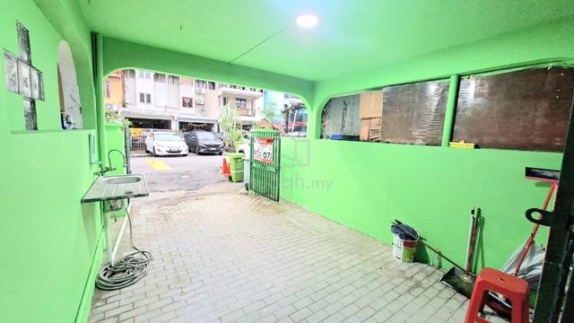 3 Storey Terrace, Taman Dato Senu, Sentul, KL 1
