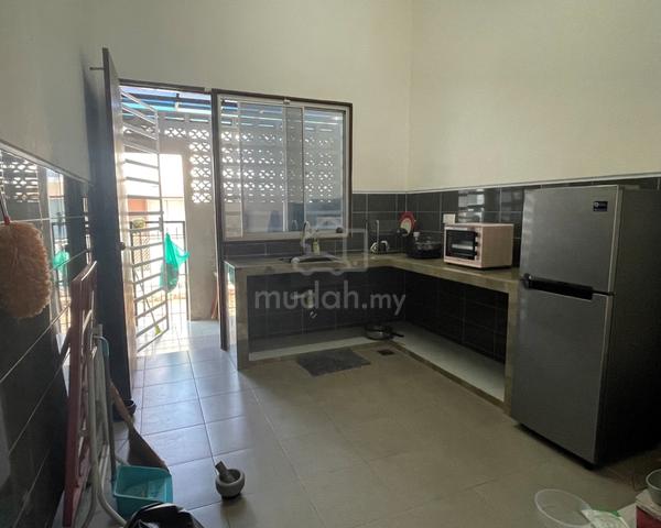 Teres Setingkat Precint 5 Kotasas For Rent 5