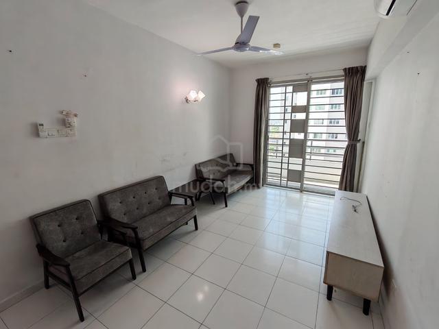 Pinang Laguna 1