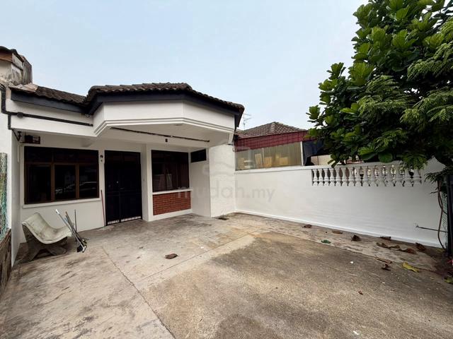 Taman Daya | 0 Cost Downpayment | Walking to Shop 1