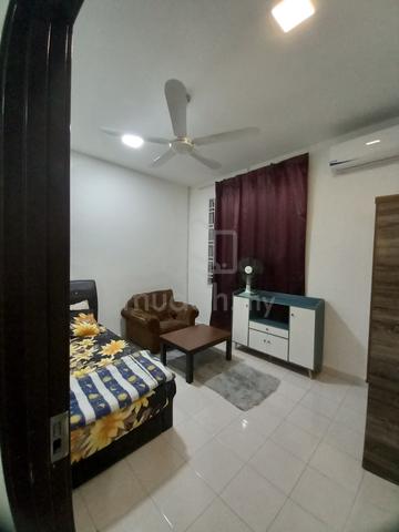Room(600 Male) Near 2nd Link at Tmn Nusa Bayu, Nusajaya, Johor. 1