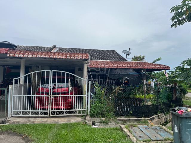 Corner Lot, Taman Bendera, Mentakab Pahang 1