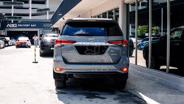 Toyota FORTUNER SRZ 2.7L F.LIFT 360CAM 7SEAT 2019 - 4
