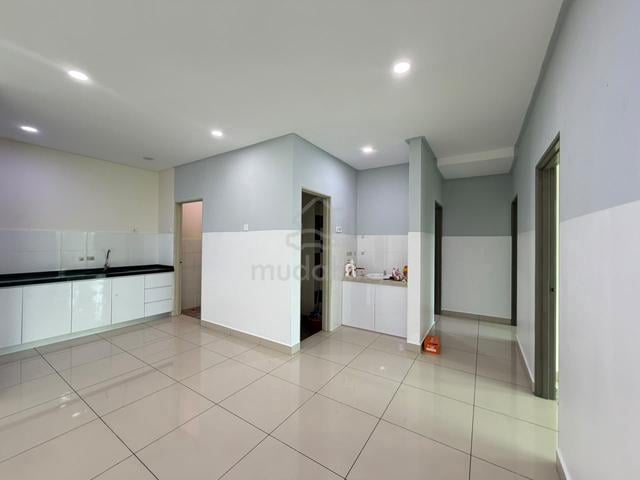 Royale Infinity 1