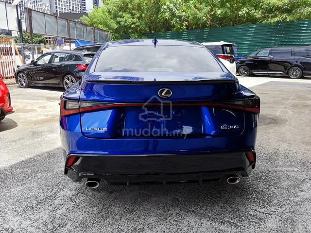 2021 Lexus IS300 2.0 F-SPORT BLACK INTERIOR - 4