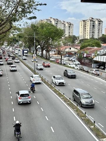 Jalan Masjid Negeri Commerical Use Facing Main Road High Visibility 1
