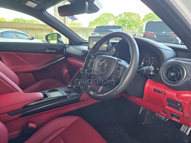 2023 Lexus IS300 2.0 F SPORT Red Seat 5A/13k km - 5