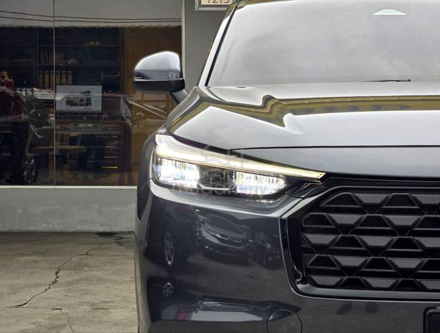 2025 Honda HR-V 1.5 E FACELIFT (A) Like New Car - 3