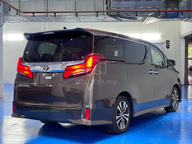 2022 Toyota ALPHARD 3.5 SC Sunroof DIM BSM High SP - 3