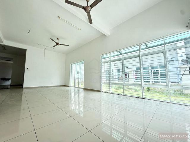 Facing Open 2 Storey 32X84 Semi D Canary Garden Bandar Bestari Klang 1