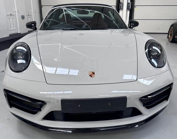2023 Porsche 911 3.0 TARGA 4 GTS - 3