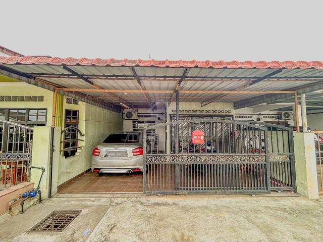 Harga murah dan rumah dijaga rapi oleh owner, telok panglima garang 1