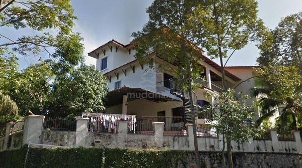 Bukit Segar 2.5 Storey Semi-D with Freehold Gated Guarded 1