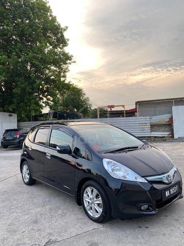 2014 Honda JAZZ 1.3 HYBRID FACELIFT (A) - 1