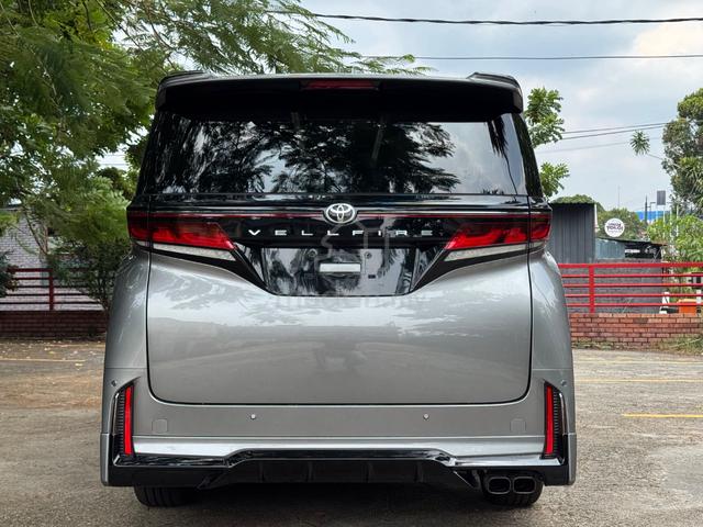 2025 Toyota VELLFIRE 2.4 Z PREMIER|GR Bodykits - 4