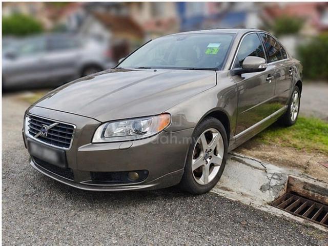 2009 Volvo S80 2.5 T (A) - 2