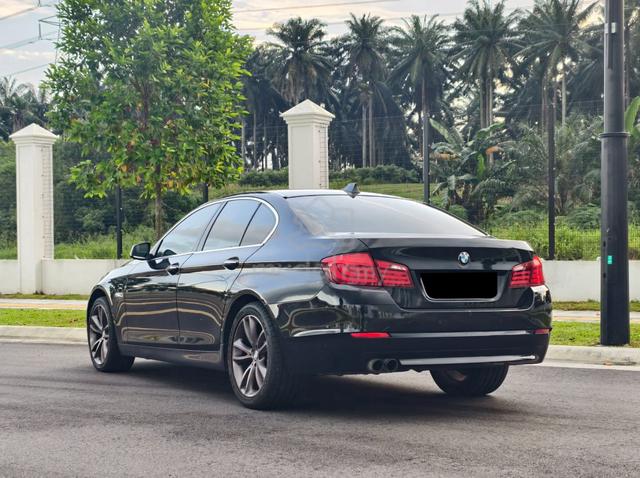 {2013}BMW 520i 2.0 FACELIFT M-SPORT LED Screen - 4