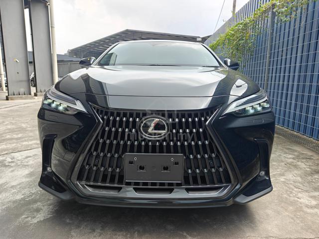 2023 Lexus NX 250 Luxury 4Cam DIM HUD Red Leather - 3