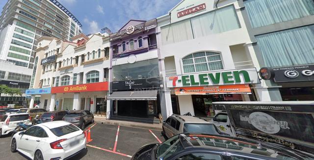 2nd Floor Half Shop Facing Main Road, Petaling Jaya 1