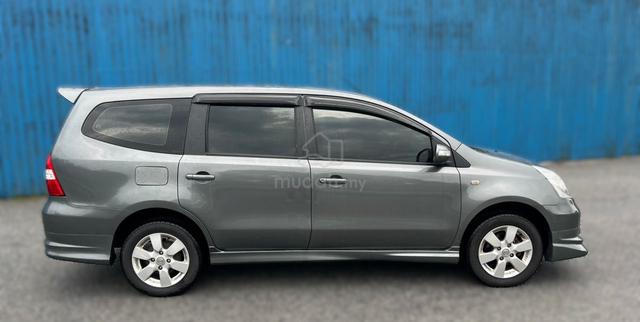 2011 Nissan GRAND LIVINA 1.6 IMPUL (A)FULL SERVICE - 4