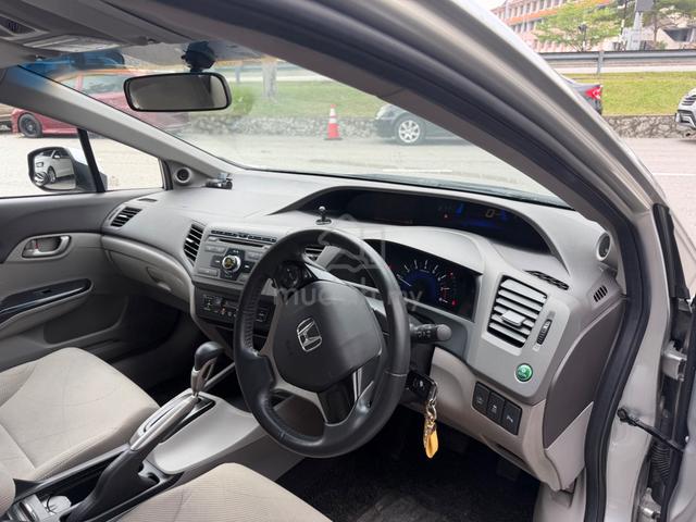 2013 Honda Civic 1.8 S (A) LIKE NEW - 5