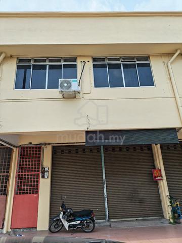 First Floor Commercial Space for Rent – Telok Panglima Garang 1