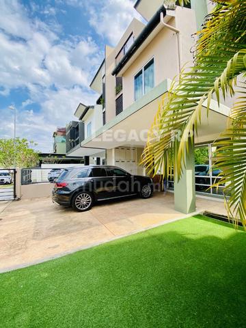 RENO FREEHOLD Malay 3 Storey SEMI-D Tropika Putra Bukit Rahman Putra 1