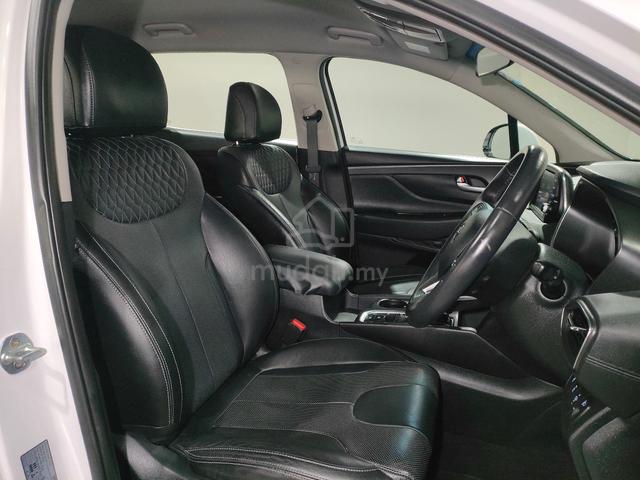 2019 Hyundai Santa Fe 2.2 High Spec Like New - 4