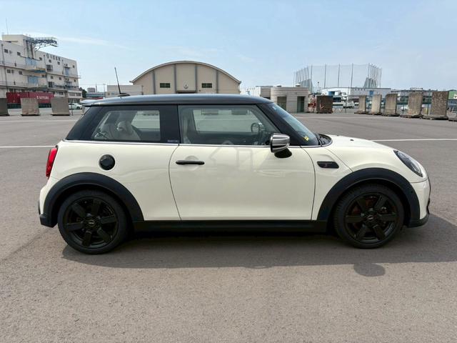 (BEST DEAL) Mini COOPER S 3 DOORS 2022 - 5
