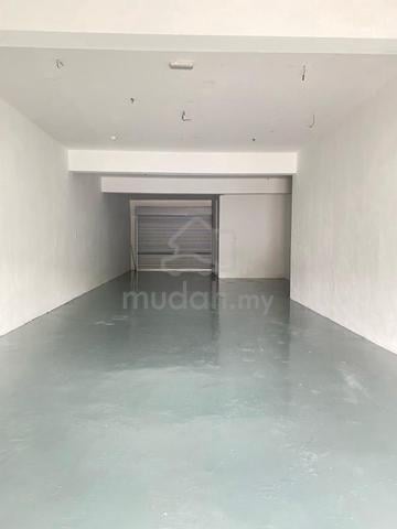 Mutiara Rini / Shop Lot Ground floor / Jalan Utama Shop Rent/ 1