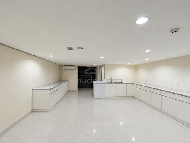 Prime Location Kepong [ Partial Furnished / Well Kept ] Office Space ~ 1