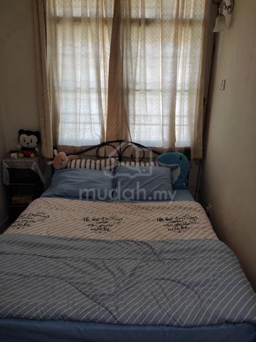 Fully furnished medium room with shared bathroom near Sunway Carnival 1