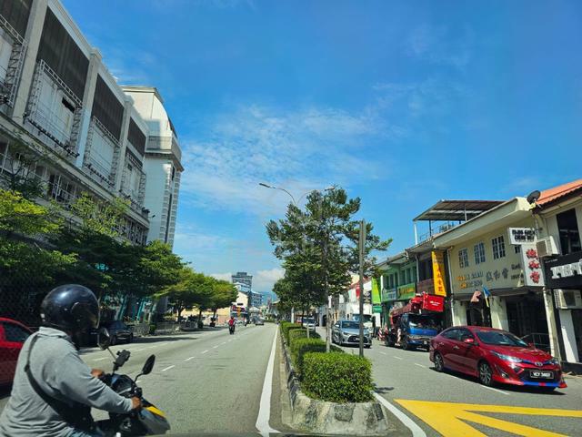 *2 Storey Adjoining Commercial Shoplot, Corner, Mainroad, Dato Keramat ...