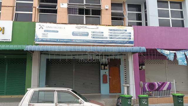 Rumah Kedai 2 Tingkat Laguna Merbok | Freehold  1