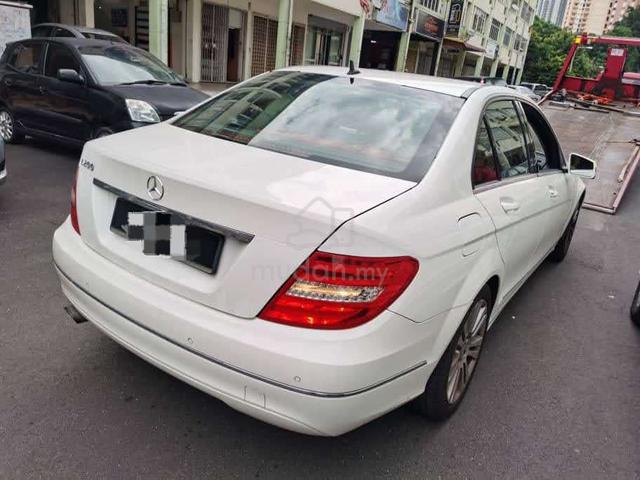 2012 Mercedes Benz C-CLASS 1.8 180 BLUEEFCY W204 - 1