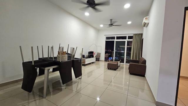 M Condominium @ Larkin 1