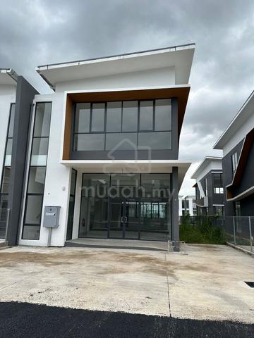 2-Storey Semi-D Shoplot For Rent 1