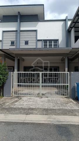 [ FREE HOLD ] Double Storey Sek 32 Shah Alam. 1