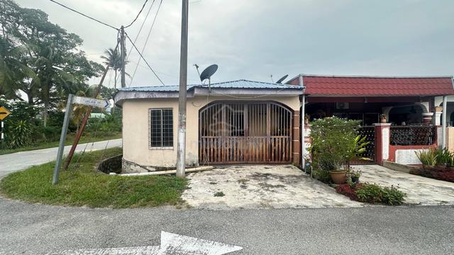 Fully Extanded Single Storey Rumah PKNS Kg Pasir, Semenyih 1
