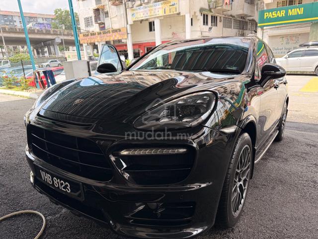 2010 Porsche CAYENNE 4.8 TURBO 958 (A) - 1
