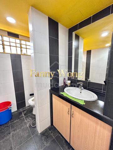 Pulau Tikus Jalan Jones 3 storey Shoplot 4800sf 3