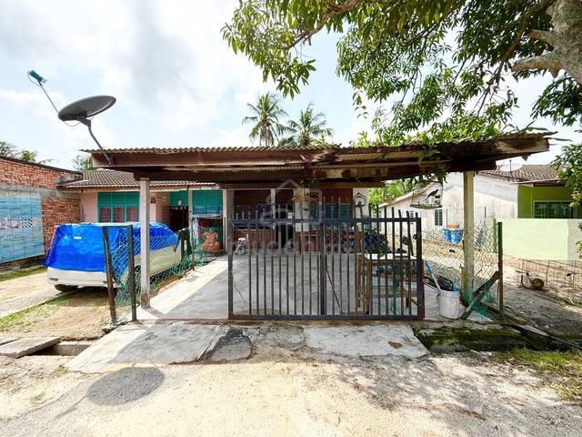 Single Storey Taman Damai, Simpang Morib, Banting 1