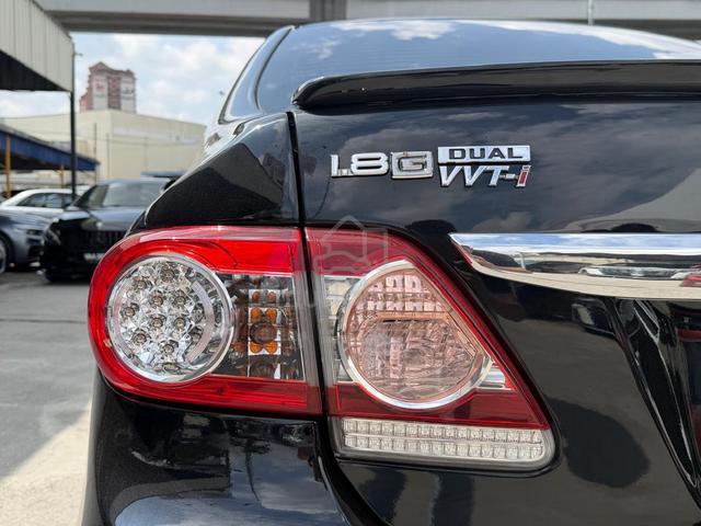 2012 Toyota ALTIS 1.8 G FACELIFT Corolla Leather - 4