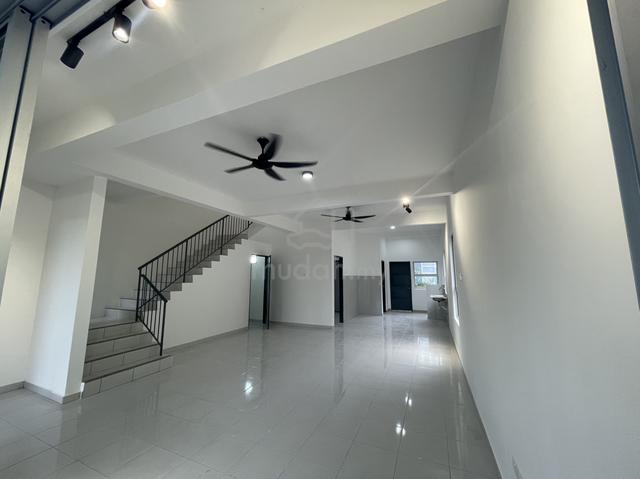 Double Storey For Rent 1
