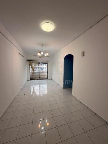 Sri Kenari Apartment 1