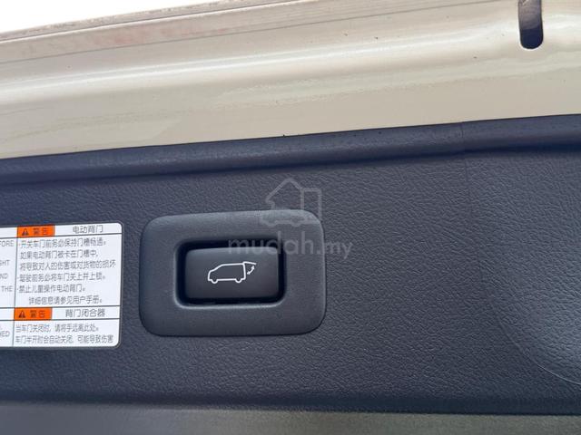 TOYOTA ALPHARD 3.5 V6 LOCAL Sunroof Pilot Seat - 3