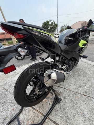 Carousel Image