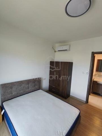 Starview Bay @ Forest City 1